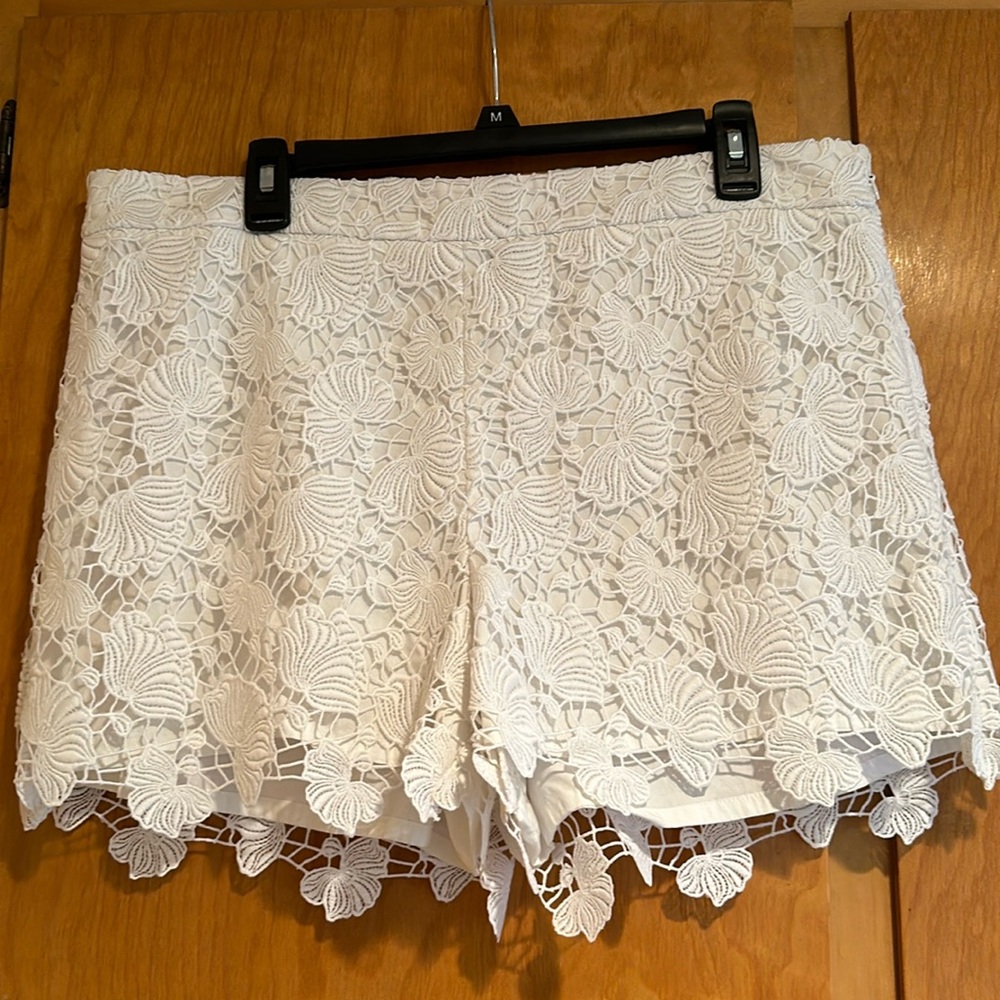Women’s Ann Taylor Lace Shorts